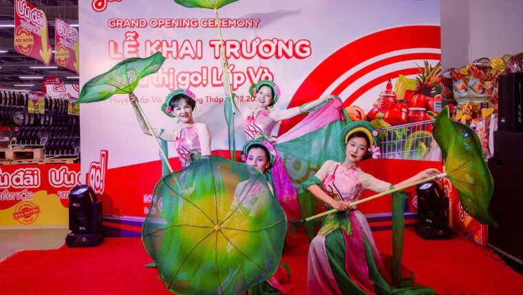 to chuc su kien khai truong da nang 7